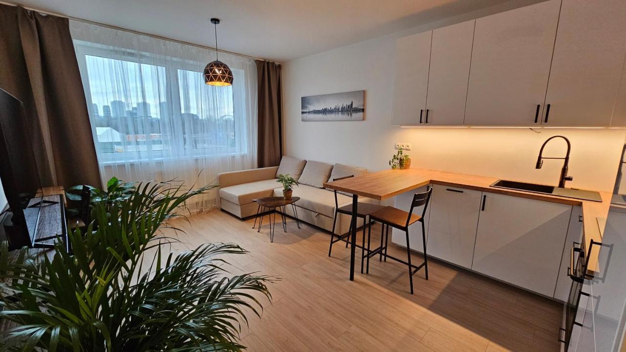 2 Room Apartment With Terrace, New Building, 413 Bratislava Eksteriør billede